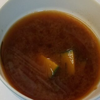 かぼちゃと糸切り昆布のお味噌汁(#^.^#)